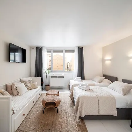 Cosy Located 2 Minutes From The Famous Croisette Daire